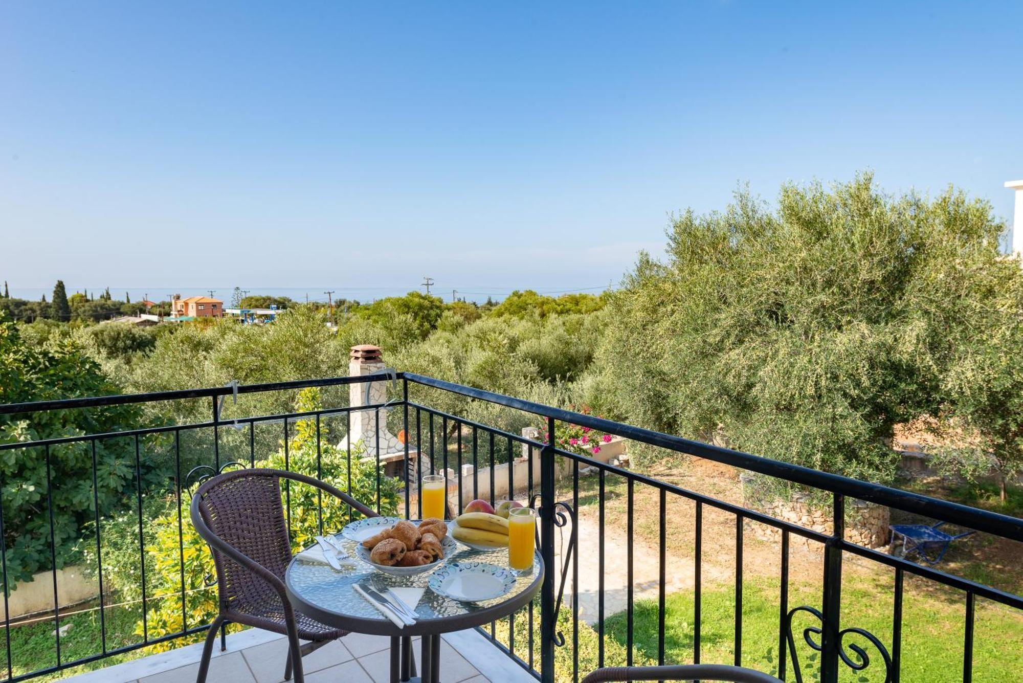 Vista Verde Studios & Apartments Svoronata Extérieur photo