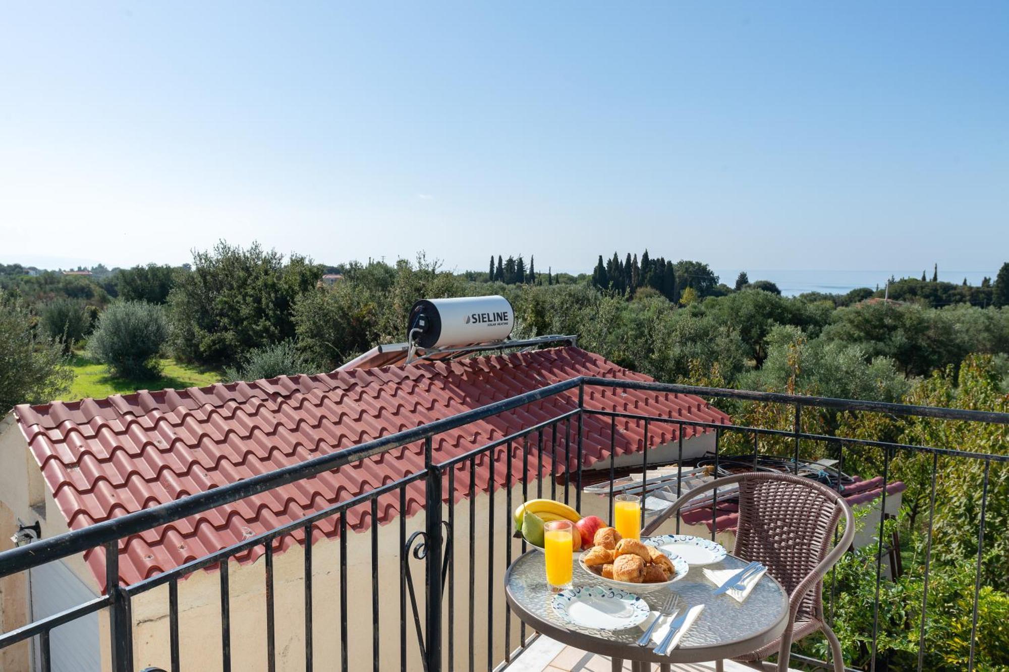 Vista Verde Studios & Apartments Svoronata Extérieur photo