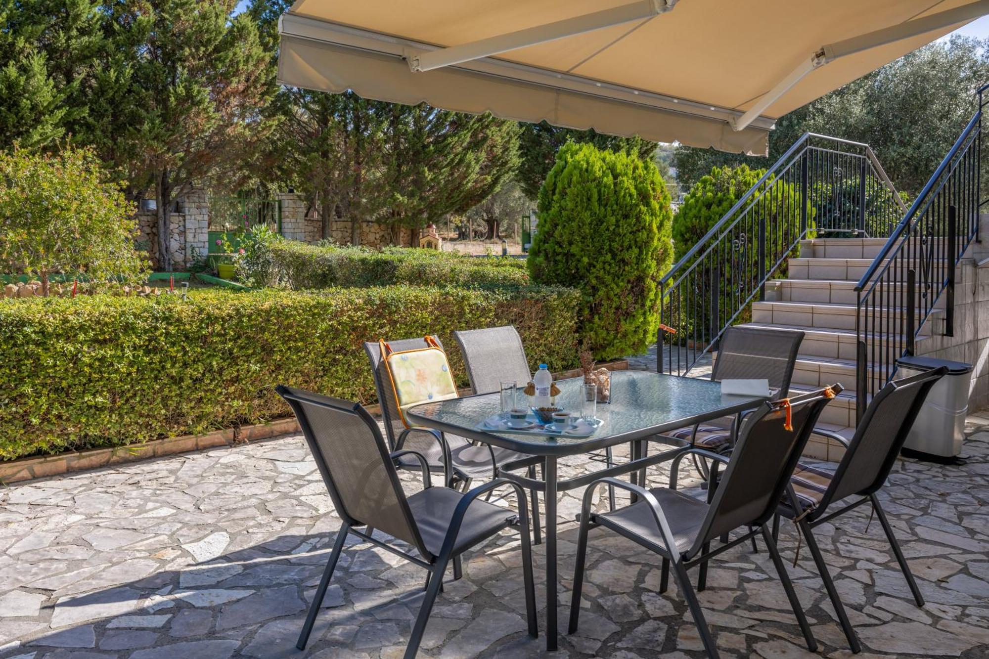 Vista Verde Studios & Apartments Svoronata Extérieur photo