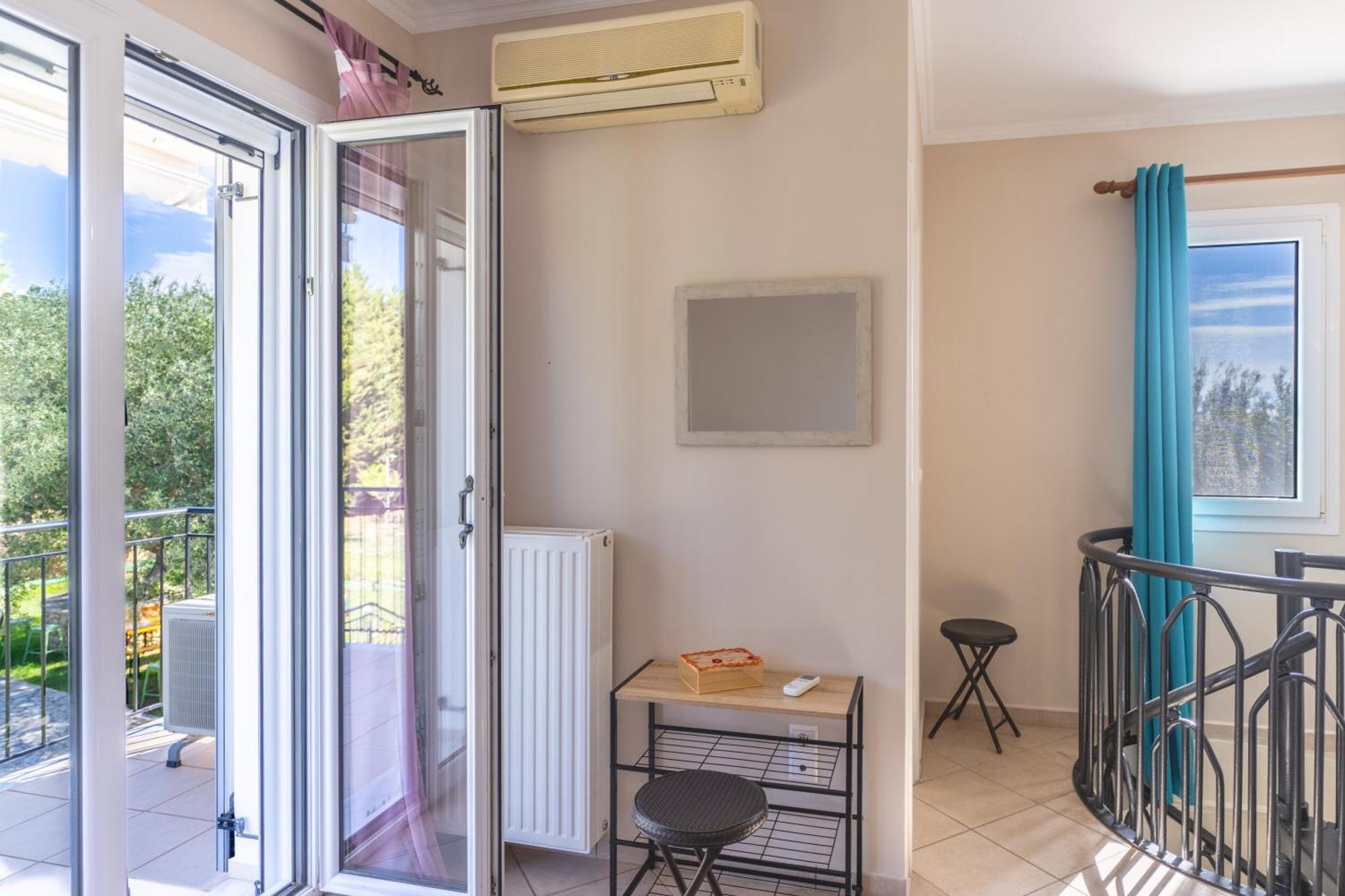 Vista Verde Studios & Apartments Svoronata Extérieur photo