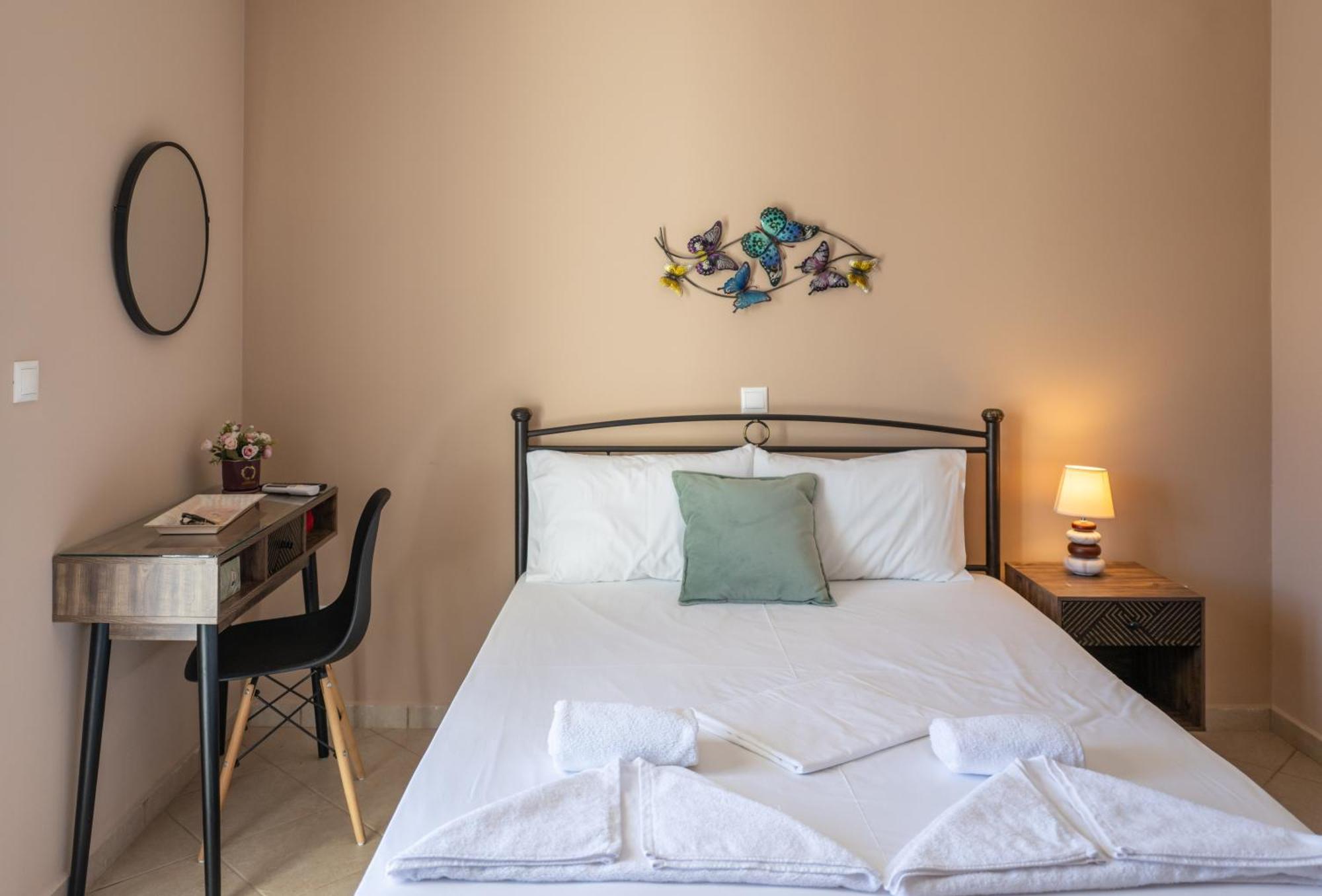 Vista Verde Studios & Apartments Svoronata Extérieur photo